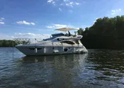 Azimut 47, Азимут