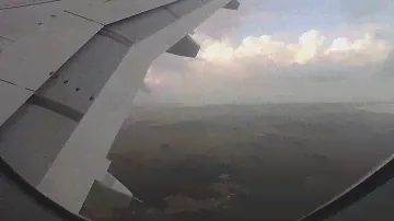 Взлет самолета SSJ-100 из аэропорта Храброво (Калининград)_Авиакомпания Азимут