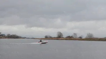Азимут  Expedition 470  ямаха 15 л.с