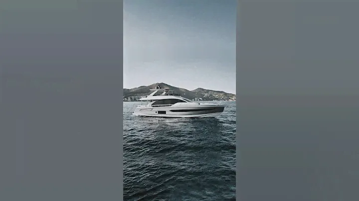 Azimut Fly 78 | A Quest for Dynamism #flybridge